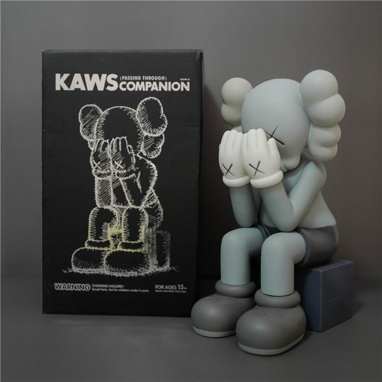 Kaws 14 22 28cm 950g m   (1)