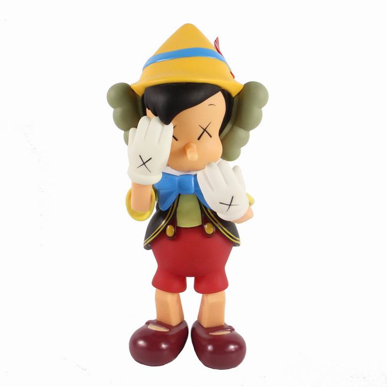 Kaws 22 27 47cm   (7)