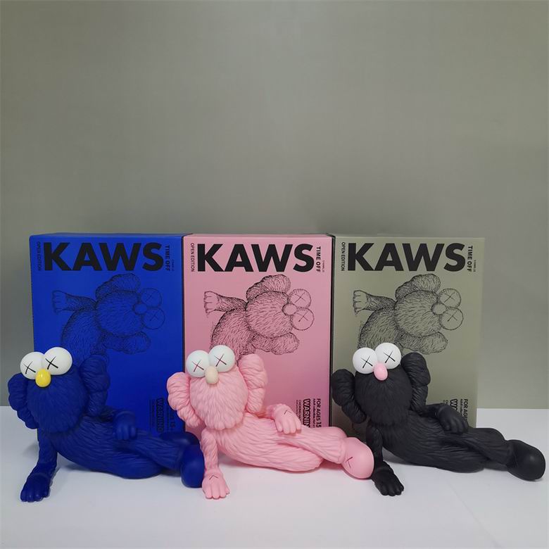 Kaws 29x14x18cm 700g 3C  (6)