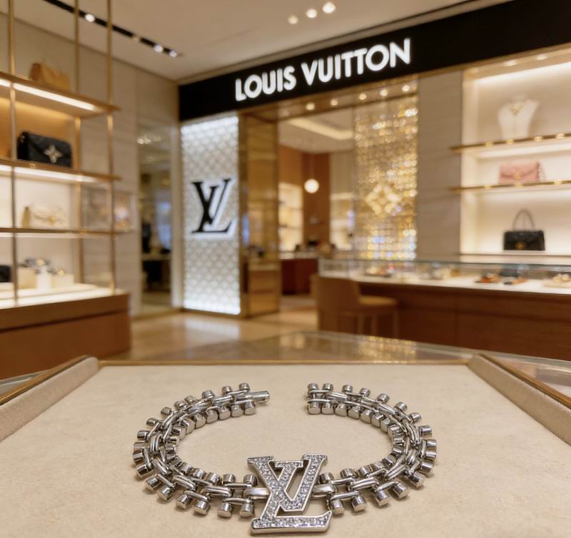 LV Bracelet 02yxs66 (6)