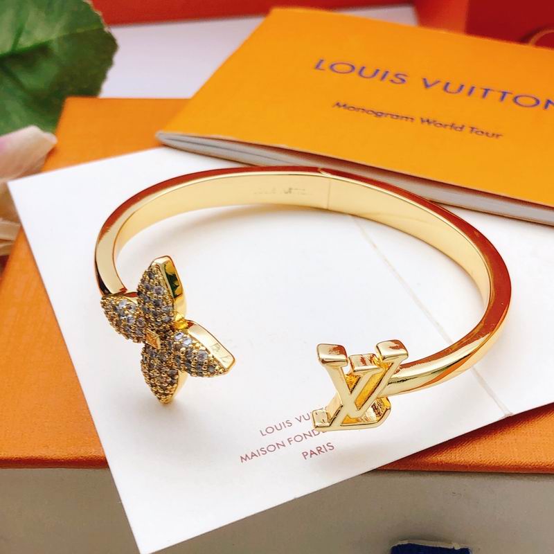 LV Bracelet 02yxs69 (3)