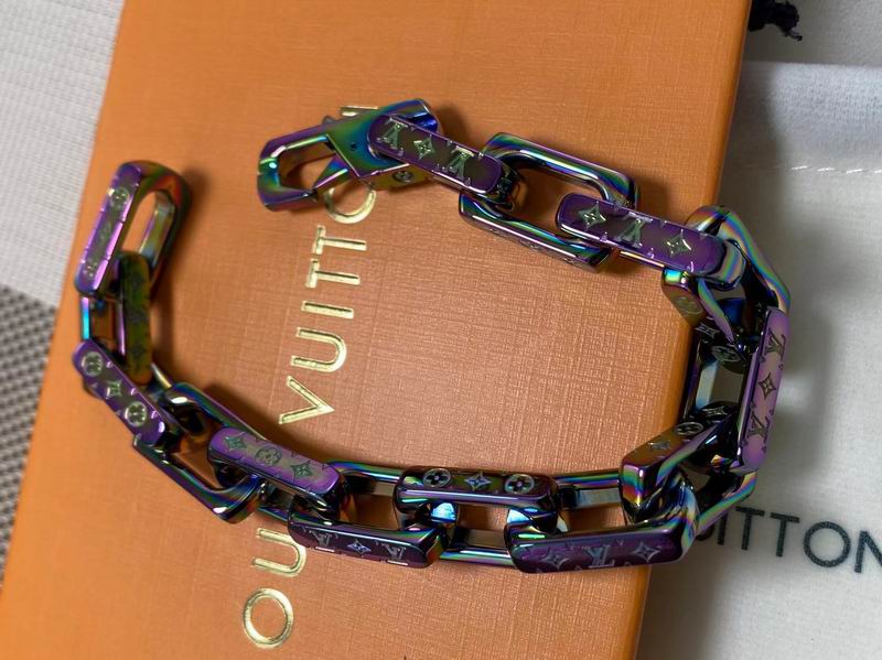 LV Bracelet 03yxs150 (5)