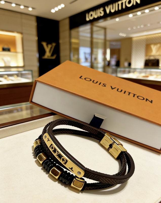 LV Bracelet 03yxs165 (3)