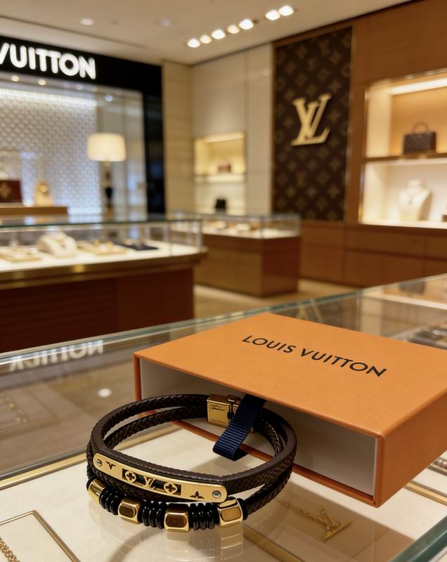 LV Bracelet 03yxs165 (6)