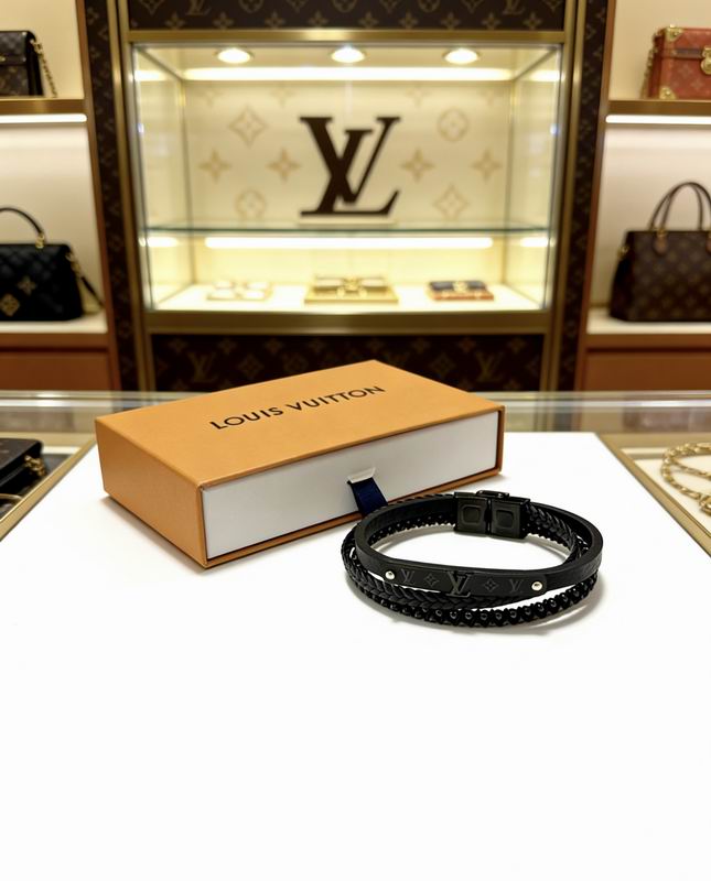LV Bracelet 03yxs167 (2)