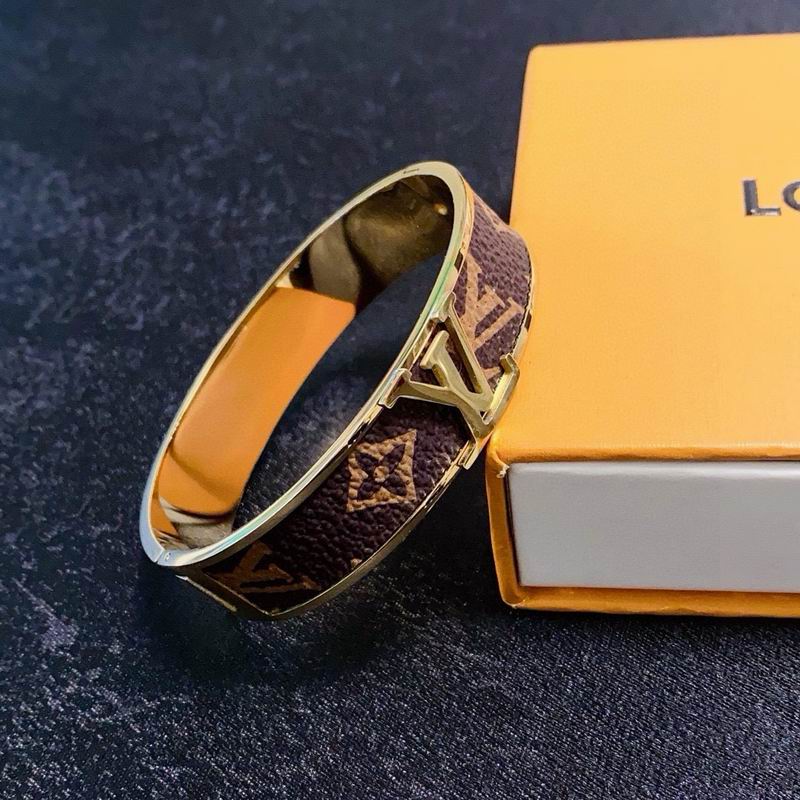 LV Bracelet 03yxs172 (4)