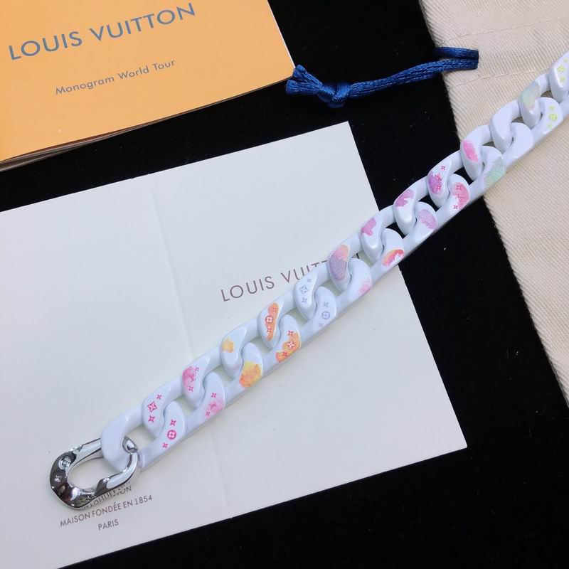 LV Bracelet 03yxs191 (2)