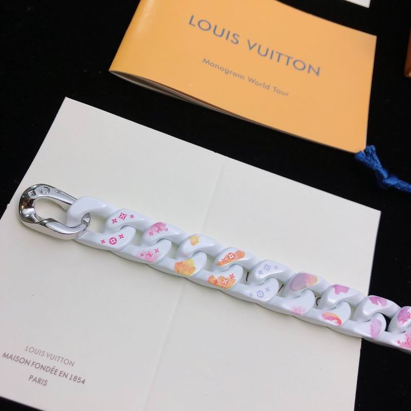 LV Bracelet 03yxs191 (6)