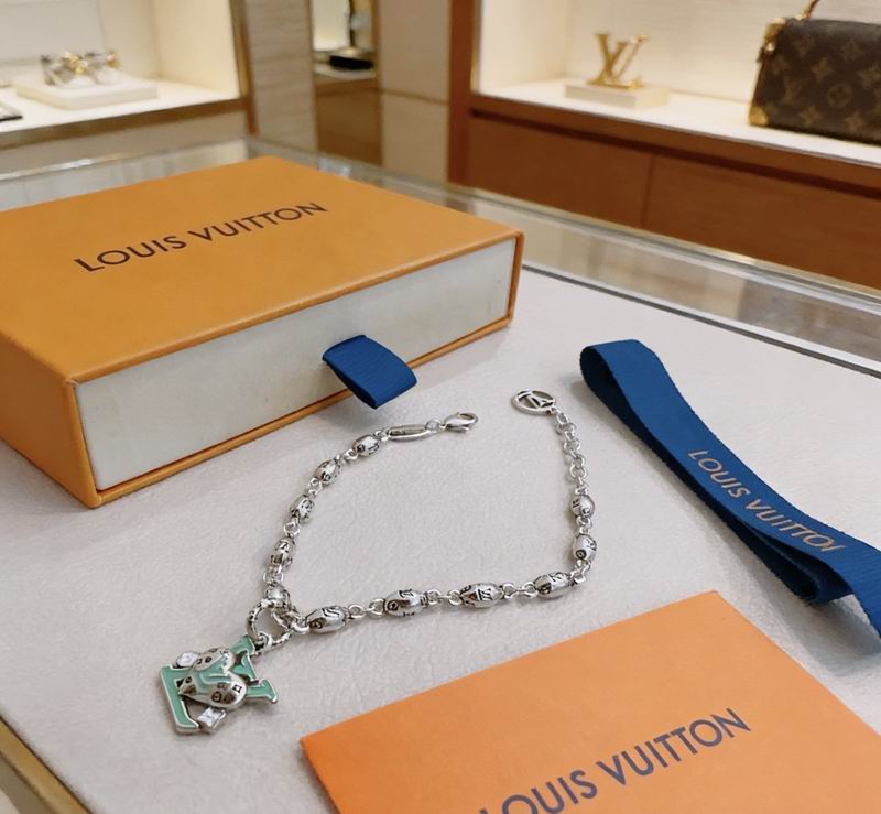 LV Bracelet 03yxs193 (5)