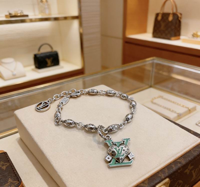 LV Bracelet 03yxs193 (7)