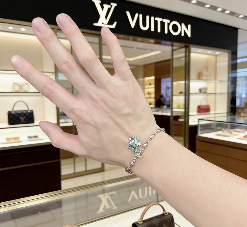 LV Bracelet 03yxs193 (9)