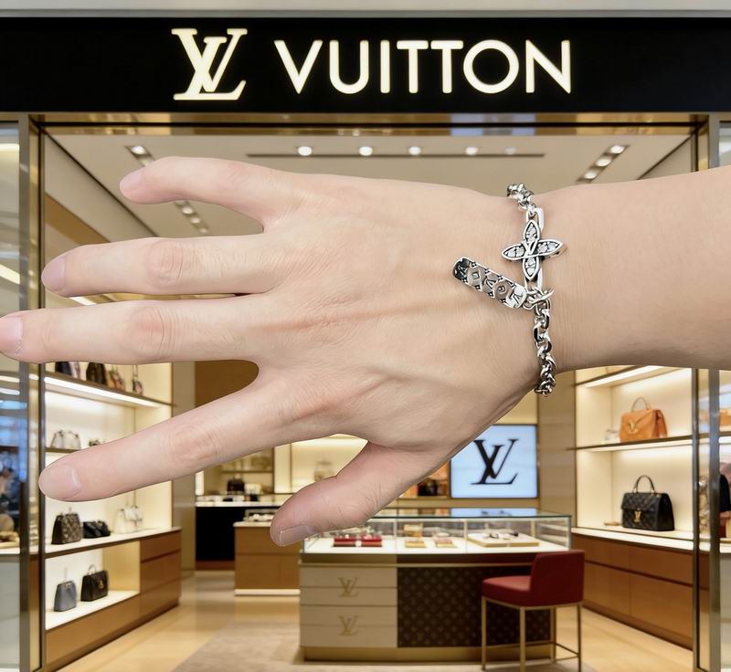 LV Bracelet 03yxs194 (6)
