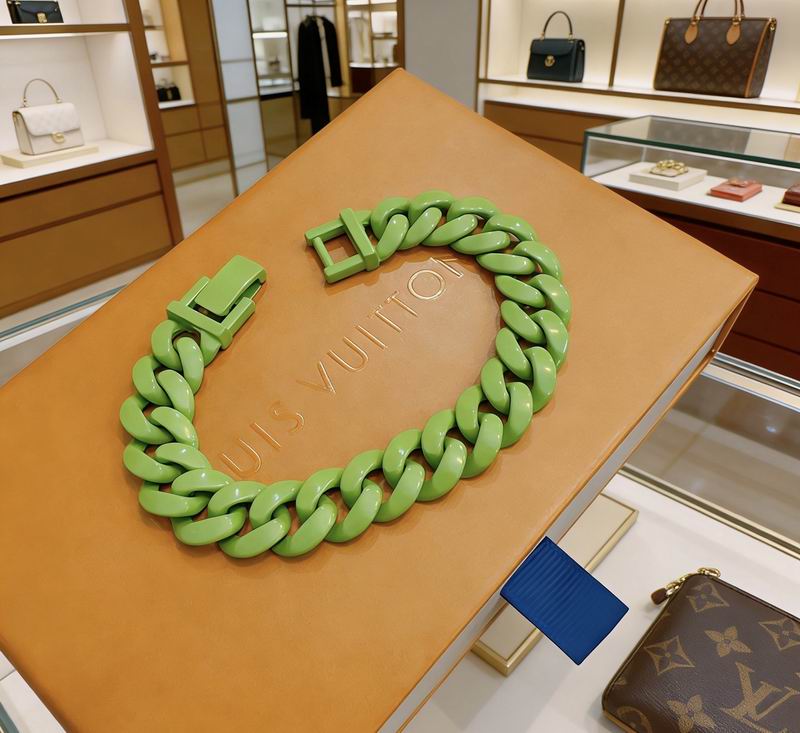 LV Bracelet 03yxs200 (8)