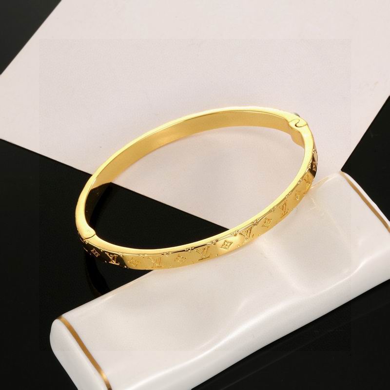 LV Bracelet 03yxs202 (3)