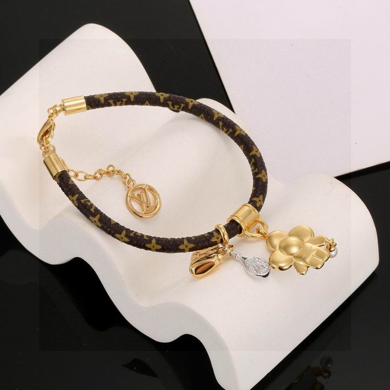 LV Bracelet 03yxs204 (3)