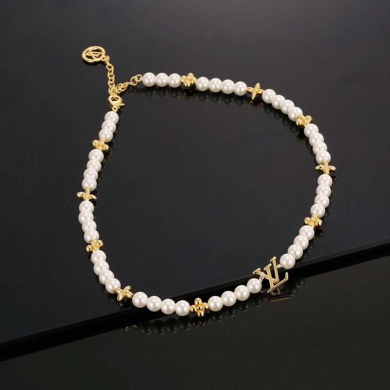 LV Bracelet 03yxs205 (4)
