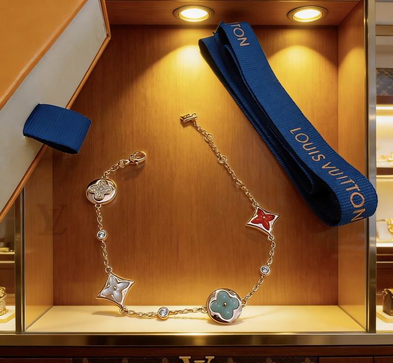 LV Bracelet 03yxs209 (13)