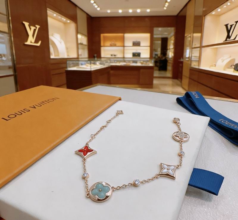 LV Bracelet 03yxs209 (14)