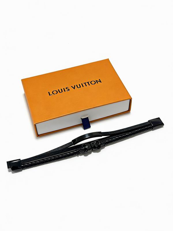 LV Bracelet 03yxs222 (1)