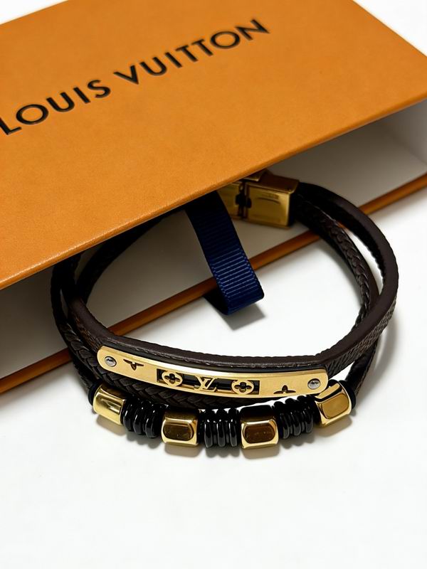 LV Bracelet 03yxs225 (5)