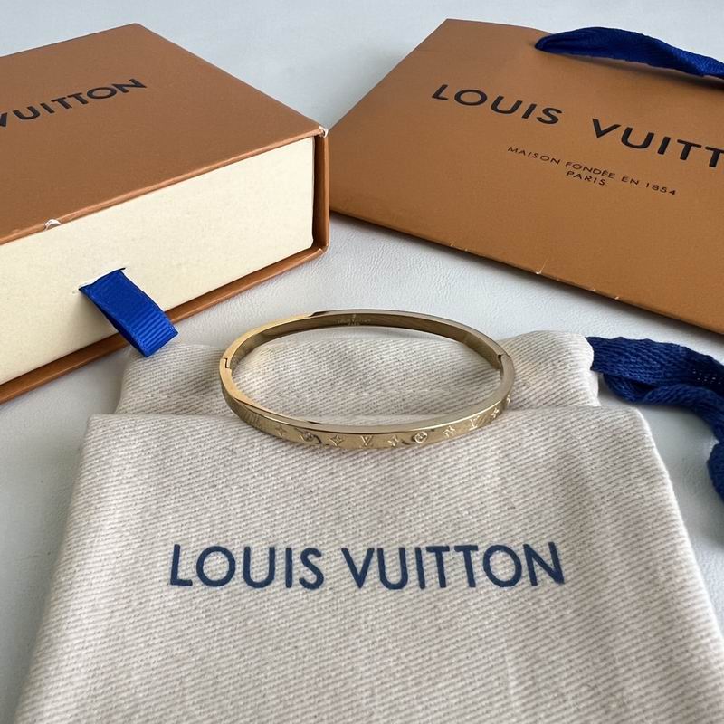 LV Bracelet 03yxs227 (4)