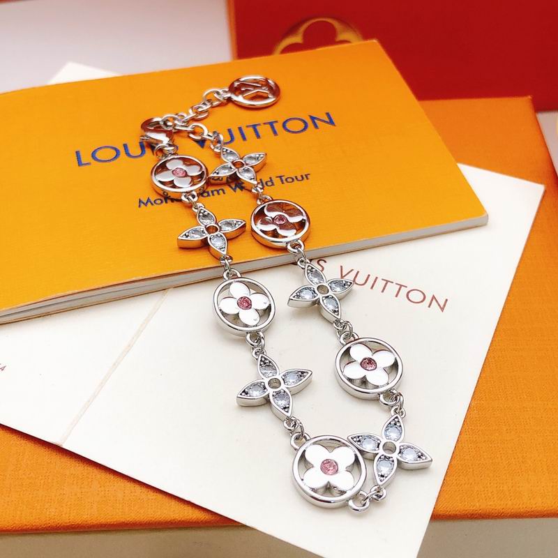 LV Bracelet 03yxs228 (2)