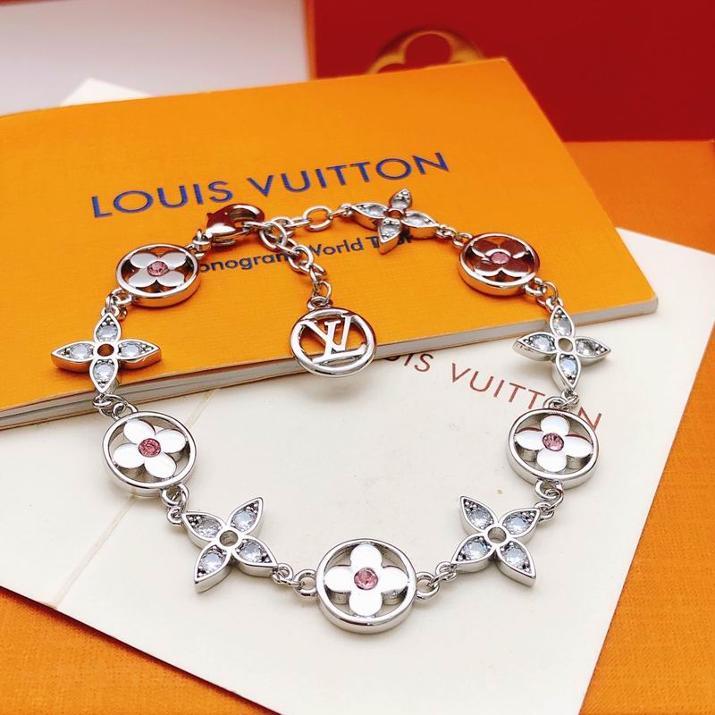 LV Bracelet 03yxs228 (3)