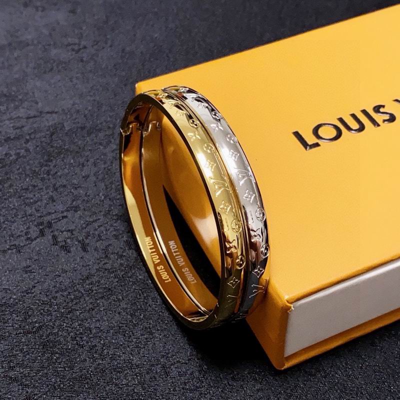 LV Bracelet 03yxs231 (5)