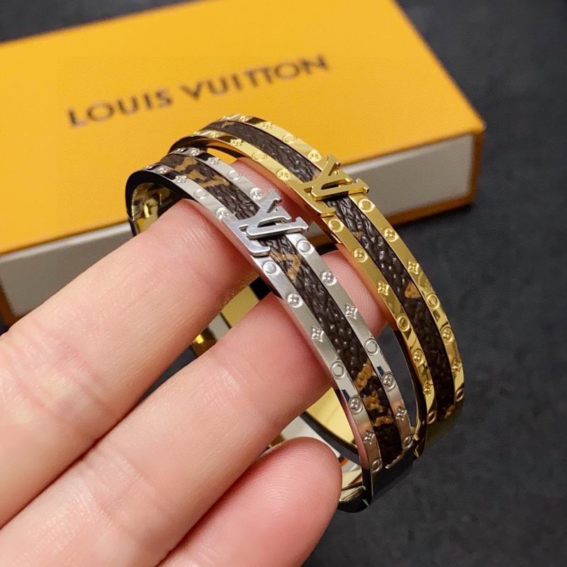 LV Bracelet 03yxs232 (7)