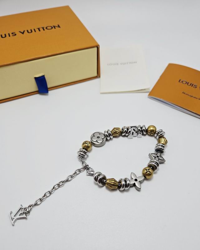 LV Bracelet 03yxs237 (4)
