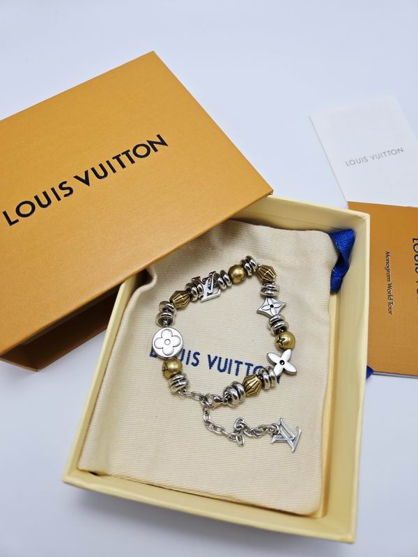 LV Bracelet 03yxs237 (8)