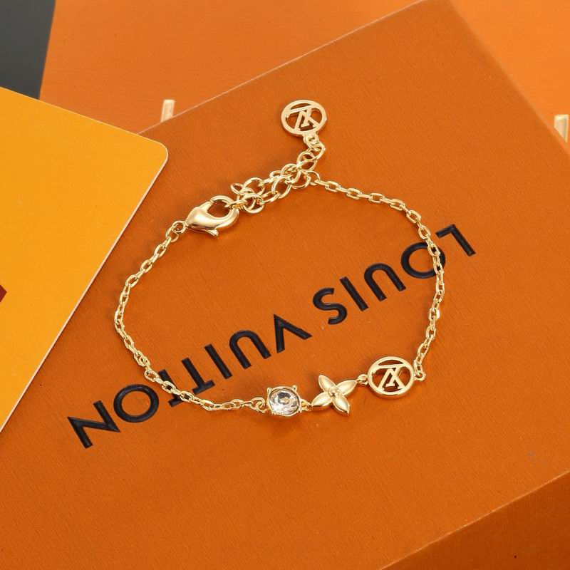 LV Bracelet 03yxs240 (3)