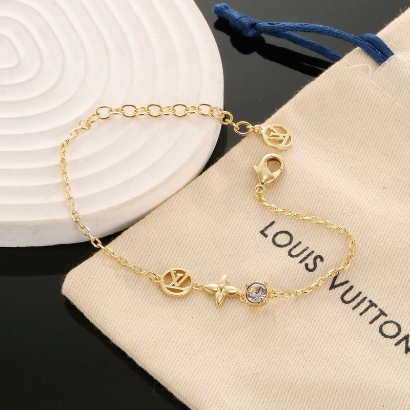 LV Bracelet 03yxs240 (6)