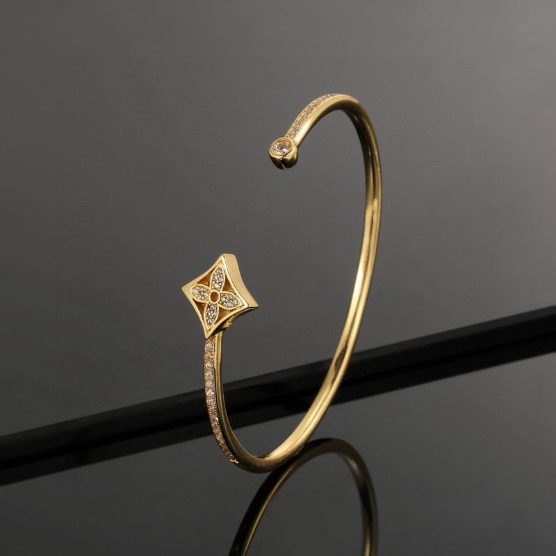 LV Bracelet 03yxs241 (6)