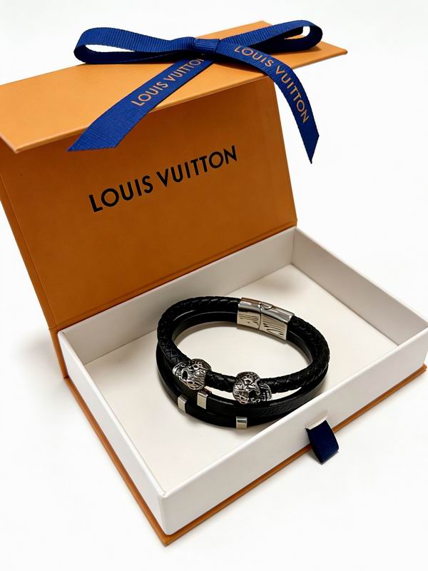 LV Bracelet 03yxs248 (3)