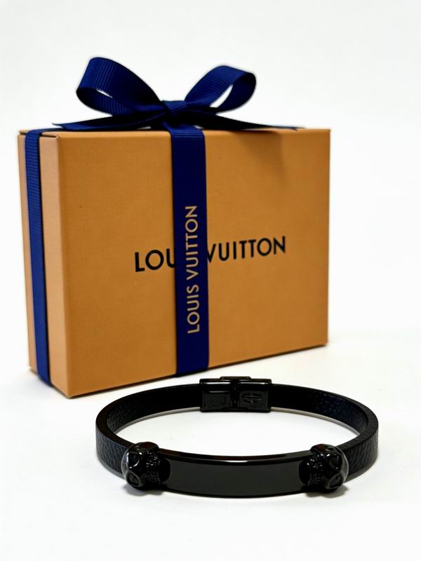 LV Bracelet 03yxs249 (4)