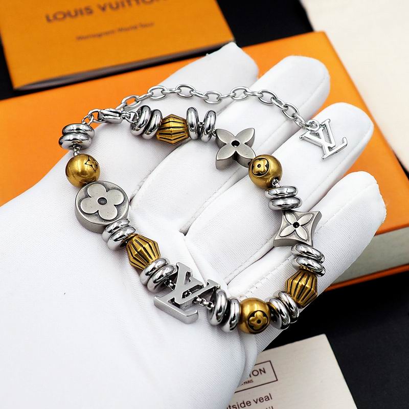 LV Bracelet 03yxs251 (4)