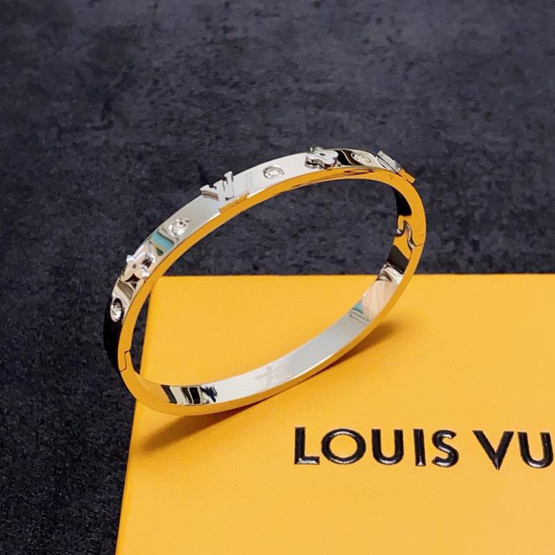 LV Bracelet 03yxs267 (4)