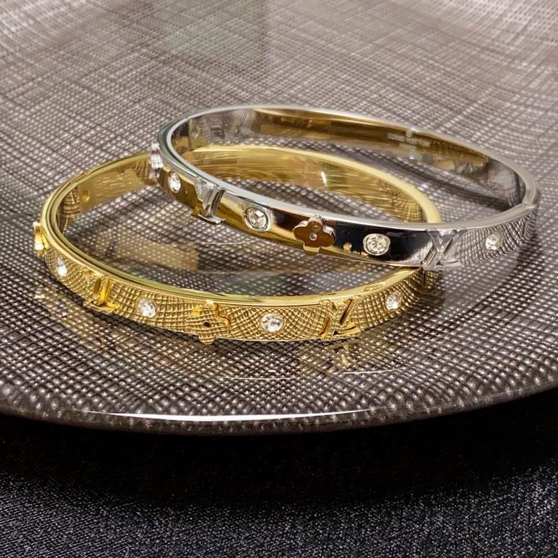 LV Bracelet 03yxs267 (7)