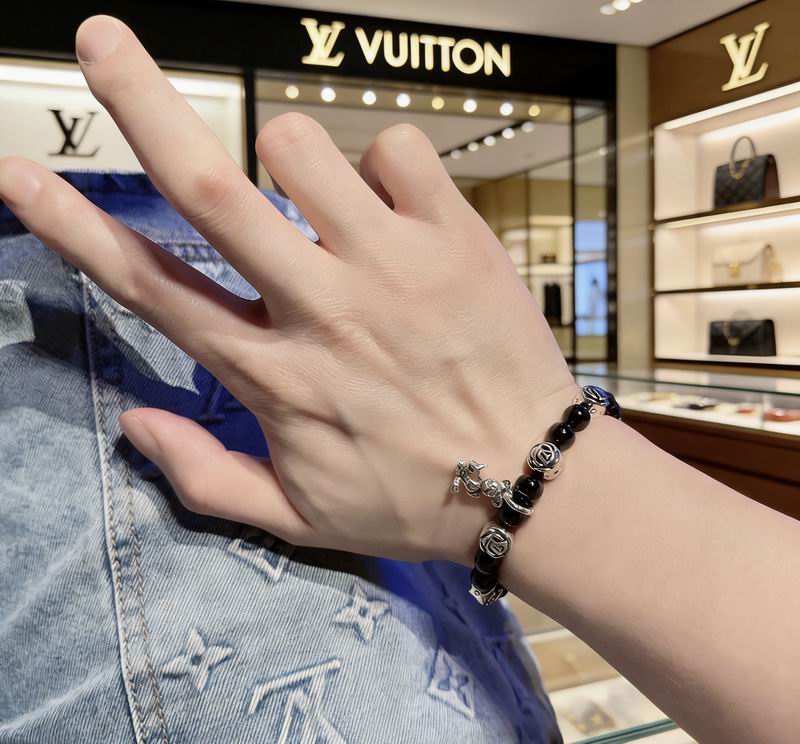 LV Bracelet 03yxs27 (7)