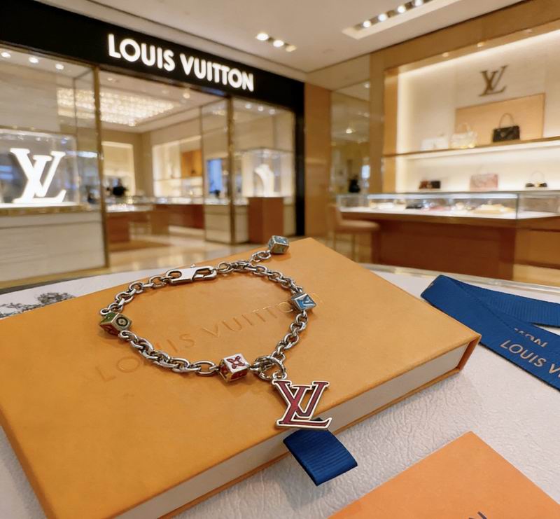 LV Bracelet 03yxs271 (4)