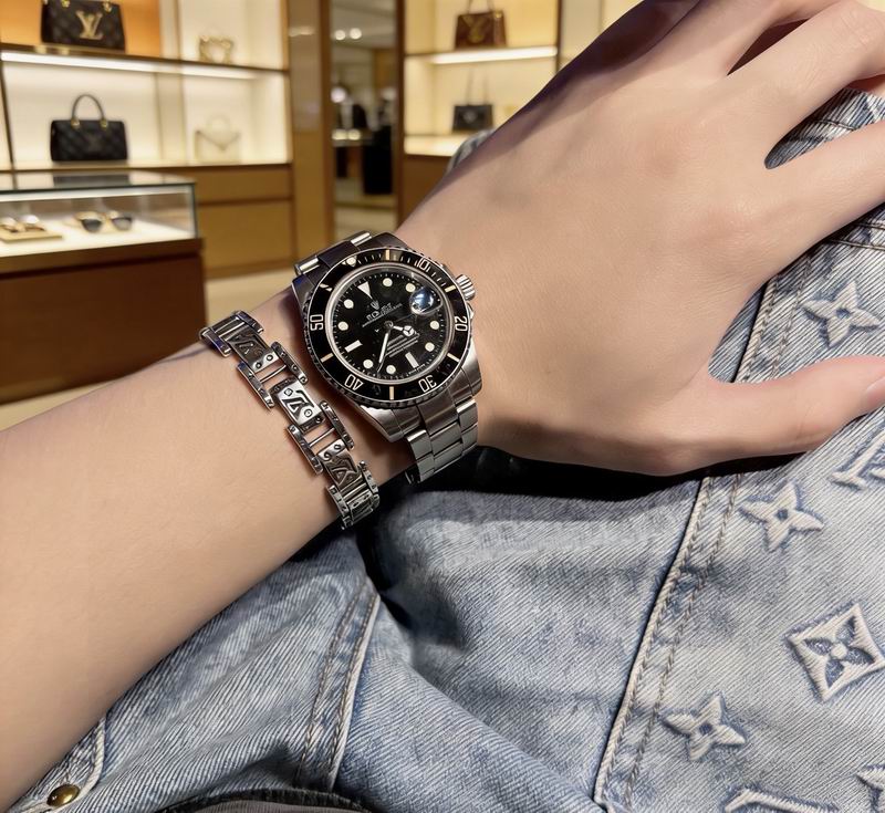 LV Bracelet 03yxs272 (2)
