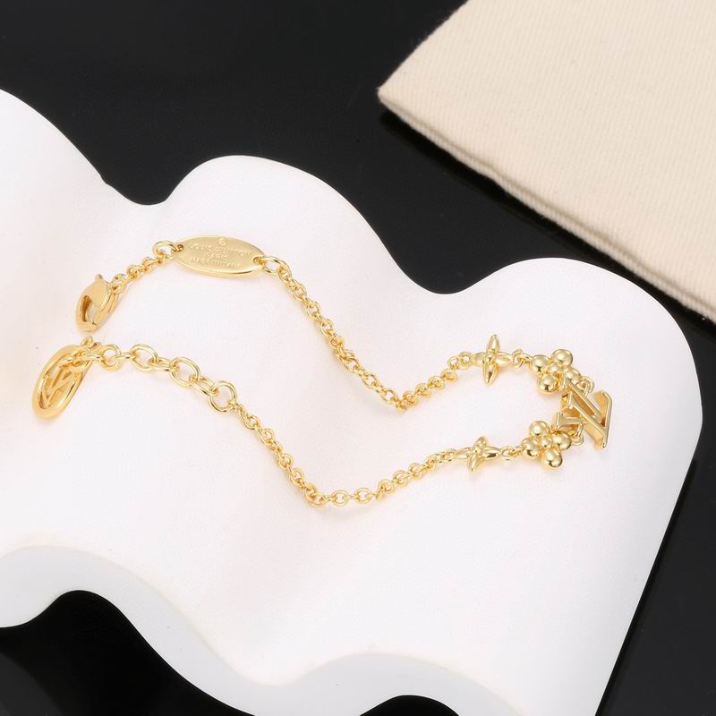 LV Bracelet 03yxs283 (5)