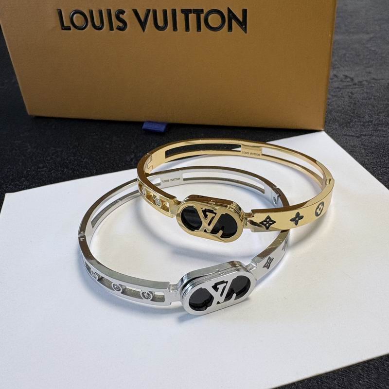 LV Bracelet 03yxs284 (3)
