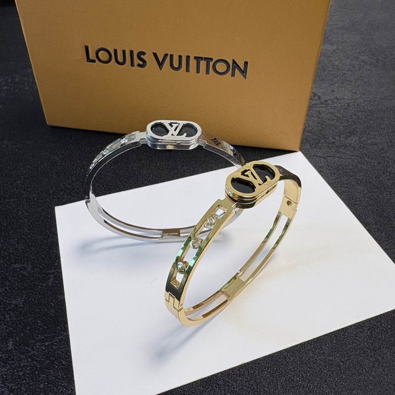 LV Bracelet 03yxs284 (7)