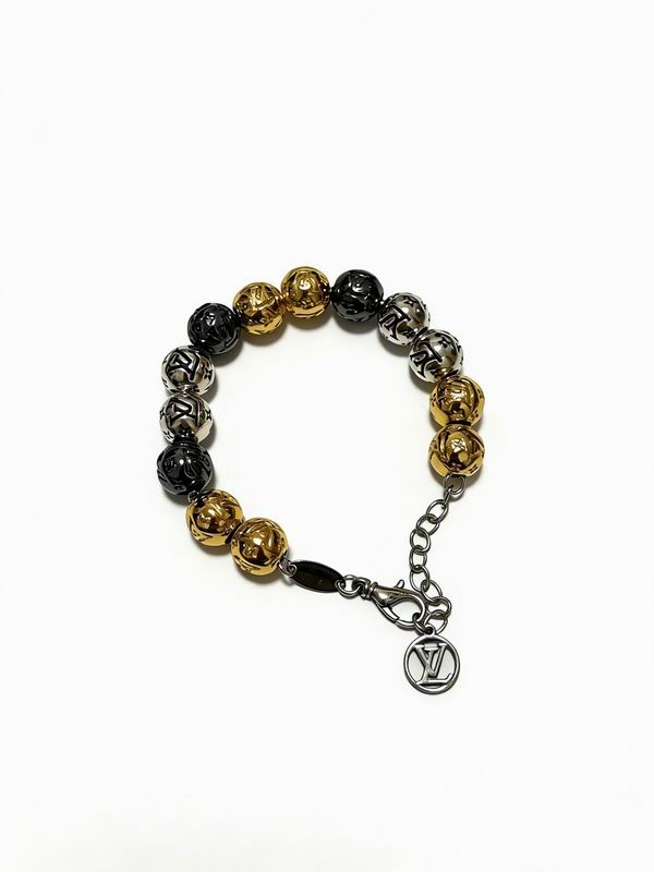 LV Bracelet 03yxs289 (1)