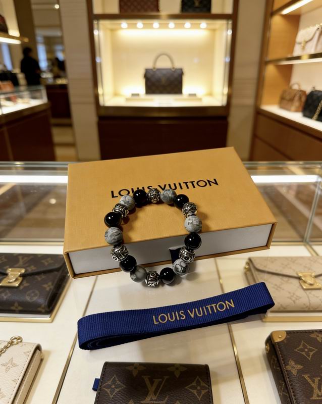 LV Bracelet 03yxs29 (6)
