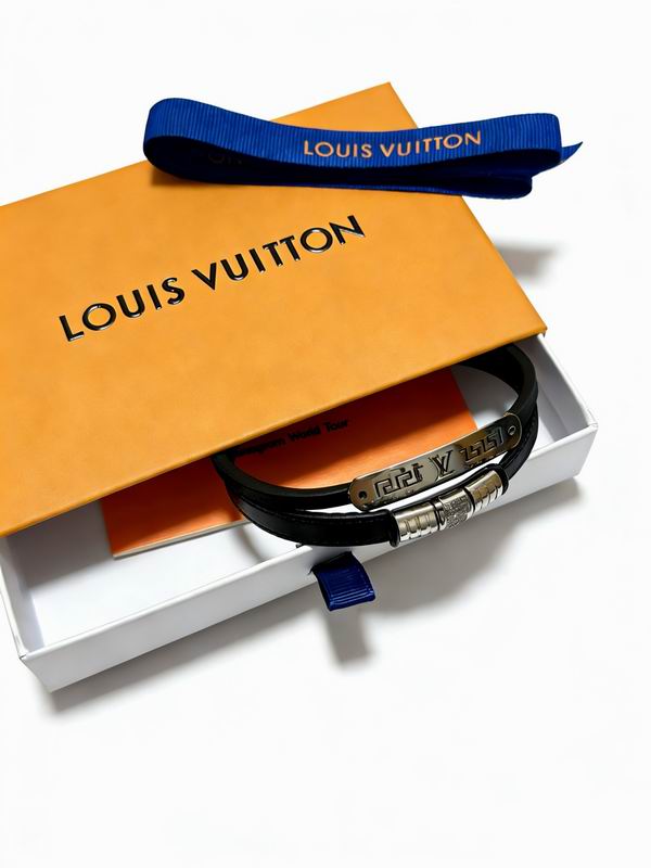 LV Bracelet 03yxs291 (3)