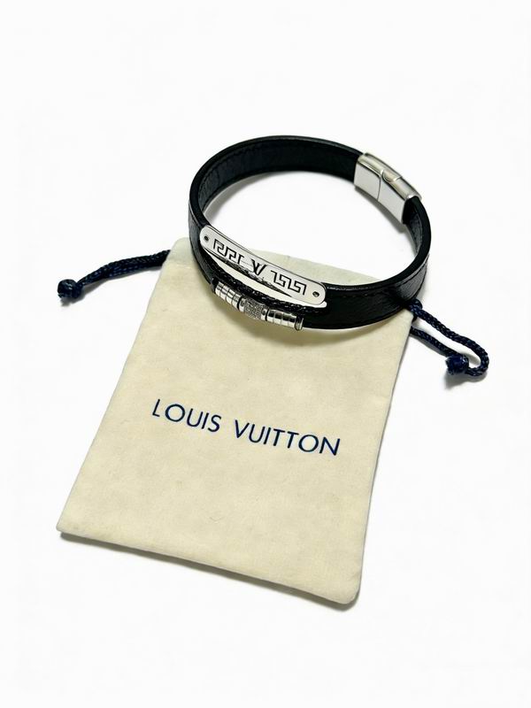 LV Bracelet 03yxs291 (5)