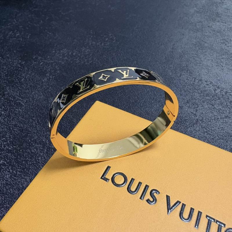 LV Bracelet 03yxs292 (6)